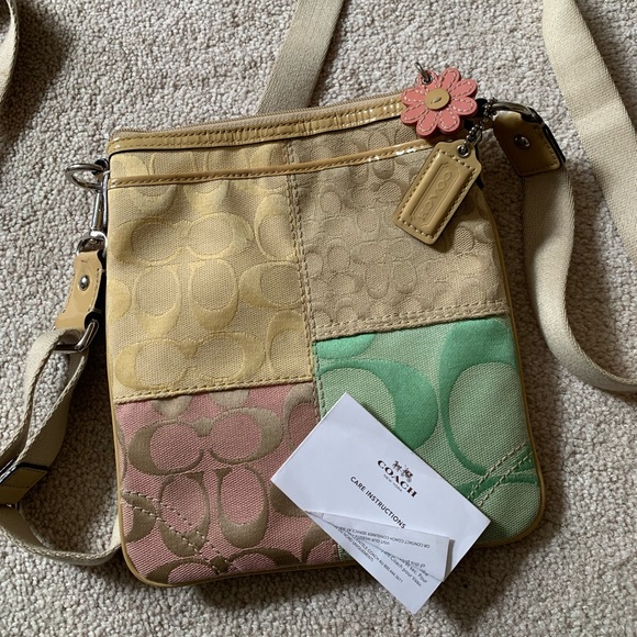 Coach Messenger Bag - Picture 5 of 5